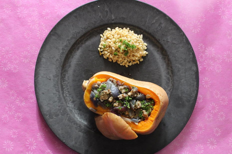Photo d'un plat de Potimarron farçi au four